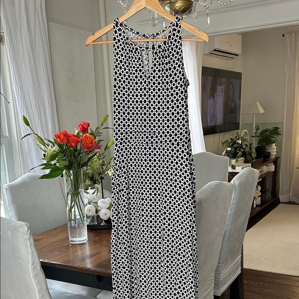 Banana Republic Black and White Geometric Maxi Dress